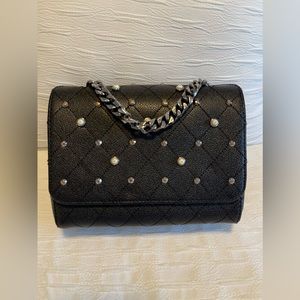 Crossbody chain bag-multi (color black)